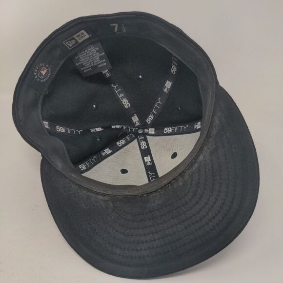 New Era Men's Fitted Hat Black 7 1/2 Embroidered Chicago Cubs Logo 59Fifty - Picture 6 of 8